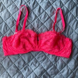 Victorias Secret hot pink bra